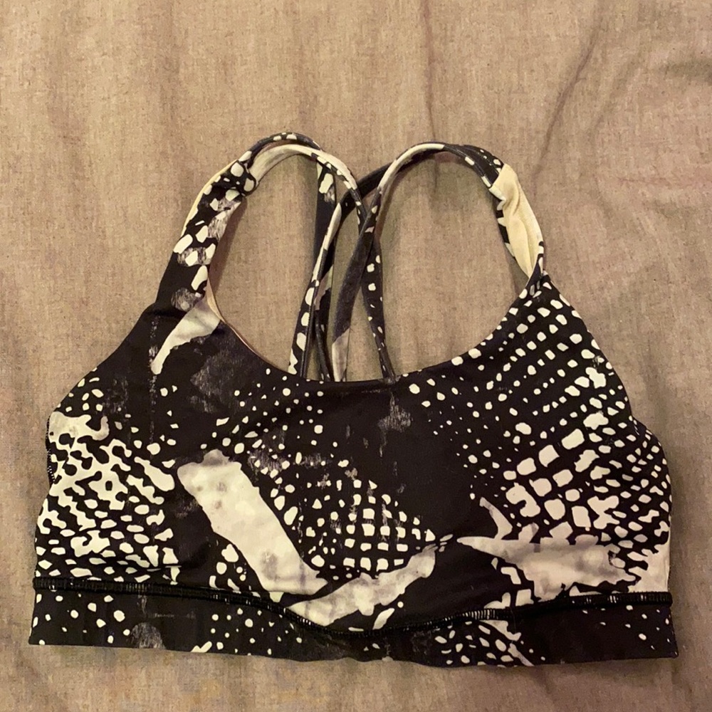 Lululemon energy bra size 8